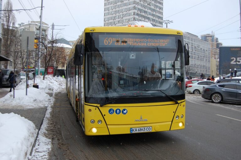 69 автобус Київ