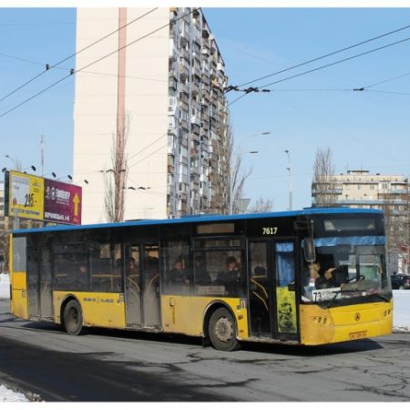 73 автобус Київ